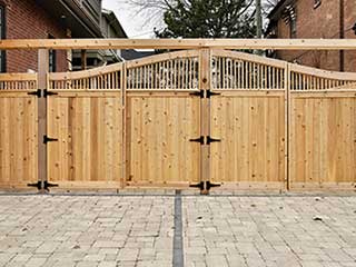 Driveway Gate Services | Gate Repair Malibu, CA Driveway Gate Services | Gate Repair Malibu, CA